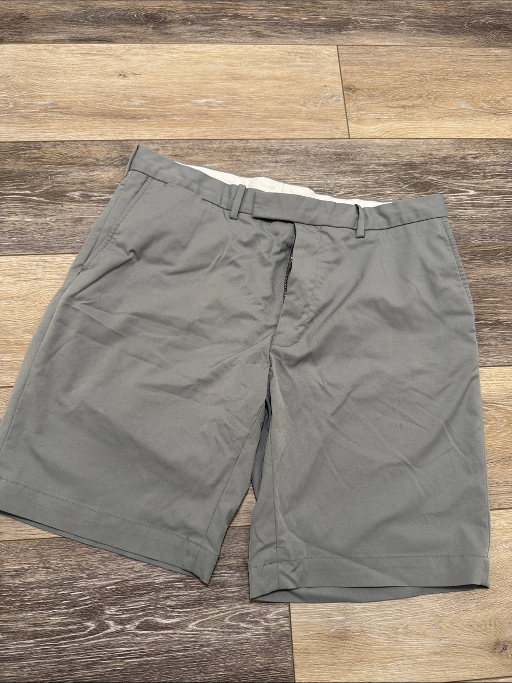 Ralph Lauren Men's Gray Flat-Front Shorts
